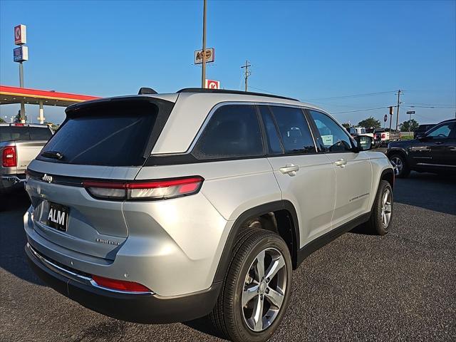 new 2024 Jeep Grand Cherokee car, priced at $46,383