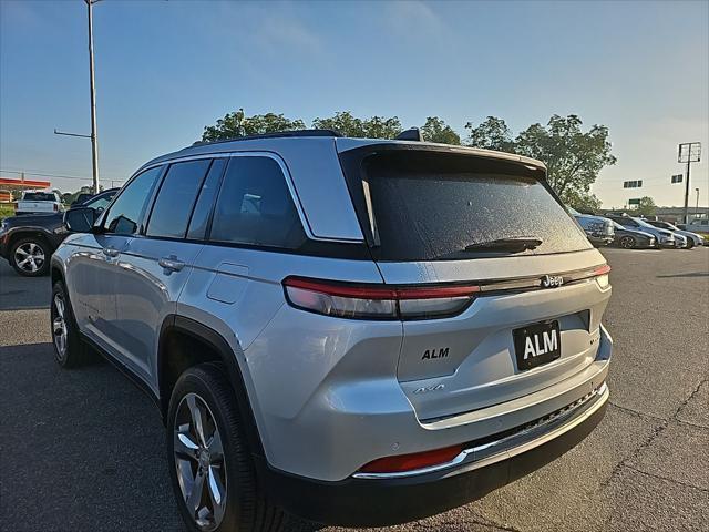 new 2024 Jeep Grand Cherokee car, priced at $50,940