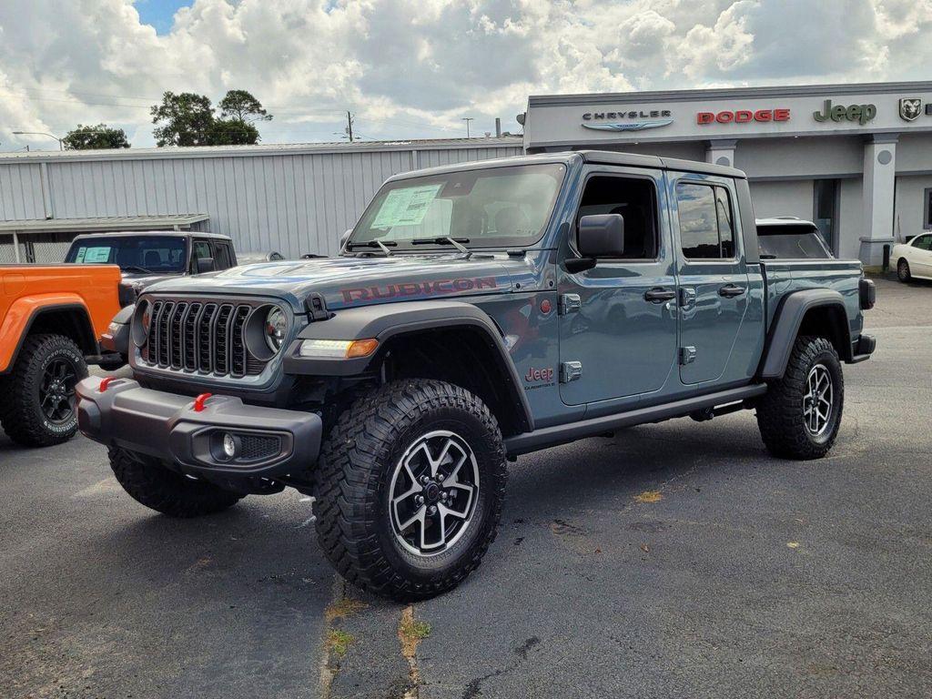 new 2025 Jeep Gladiator car, priced at $51,590