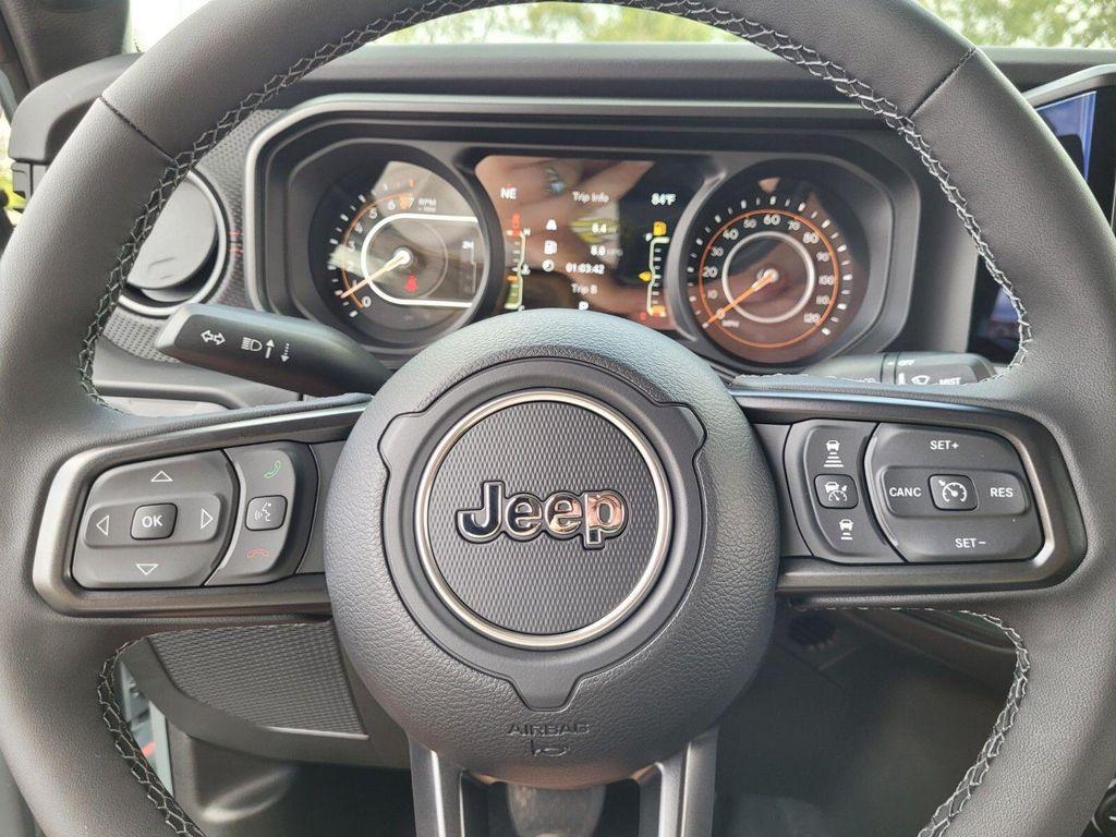 new 2025 Jeep Gladiator car, priced at $49,090