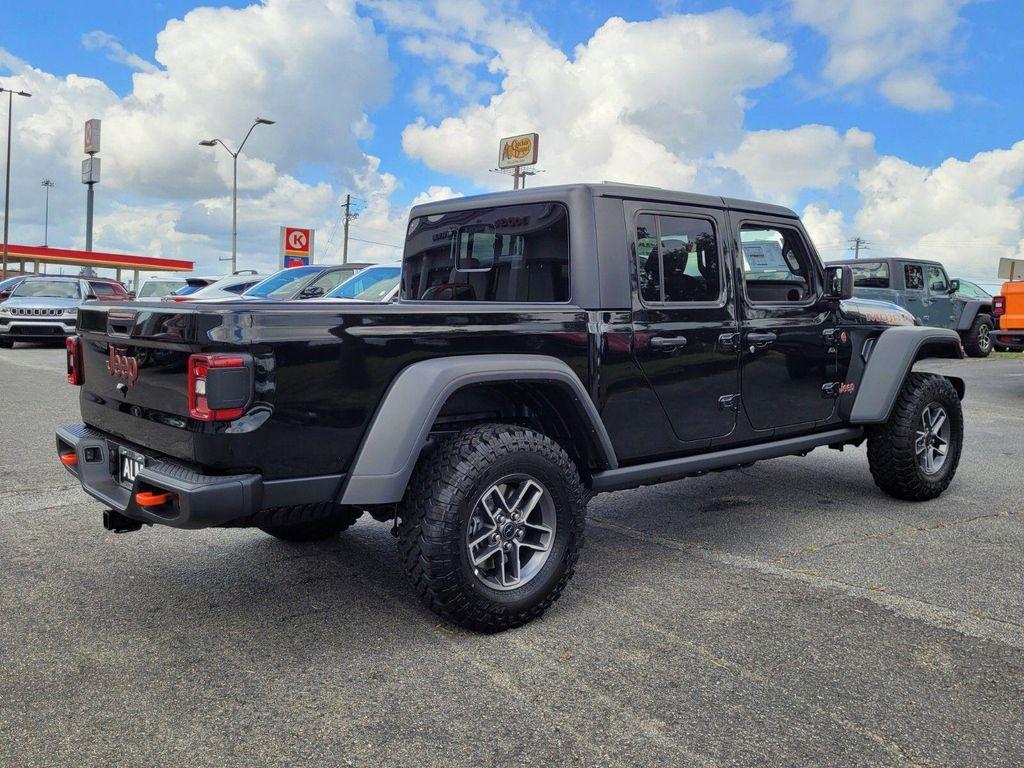 new 2025 Jeep Gladiator car, priced at $48,365