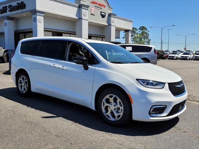 new 2024 Chrysler Pacifica car, priced at $44,490