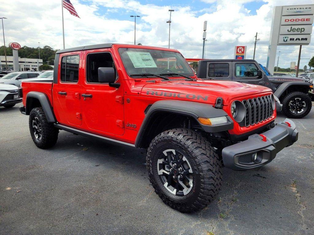 new 2025 Jeep Gladiator car, priced at $50,185