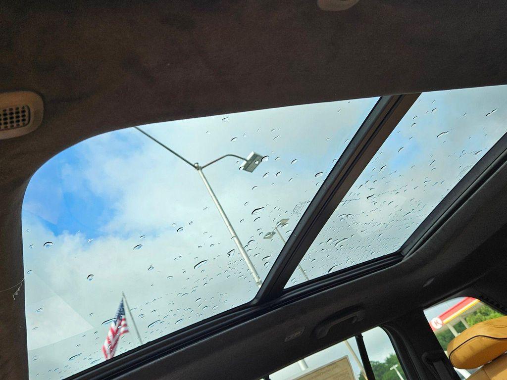 new 2025 Jeep Grand Cherokee car, priced at $56,255