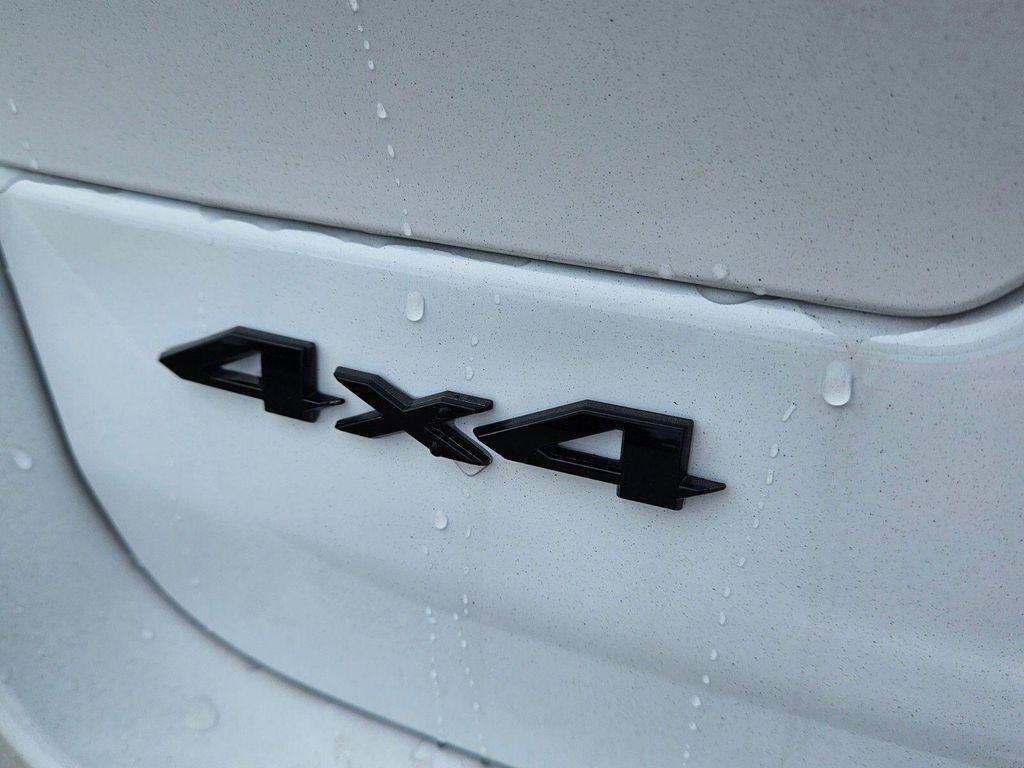 new 2025 Jeep Grand Cherokee car, priced at $56,255