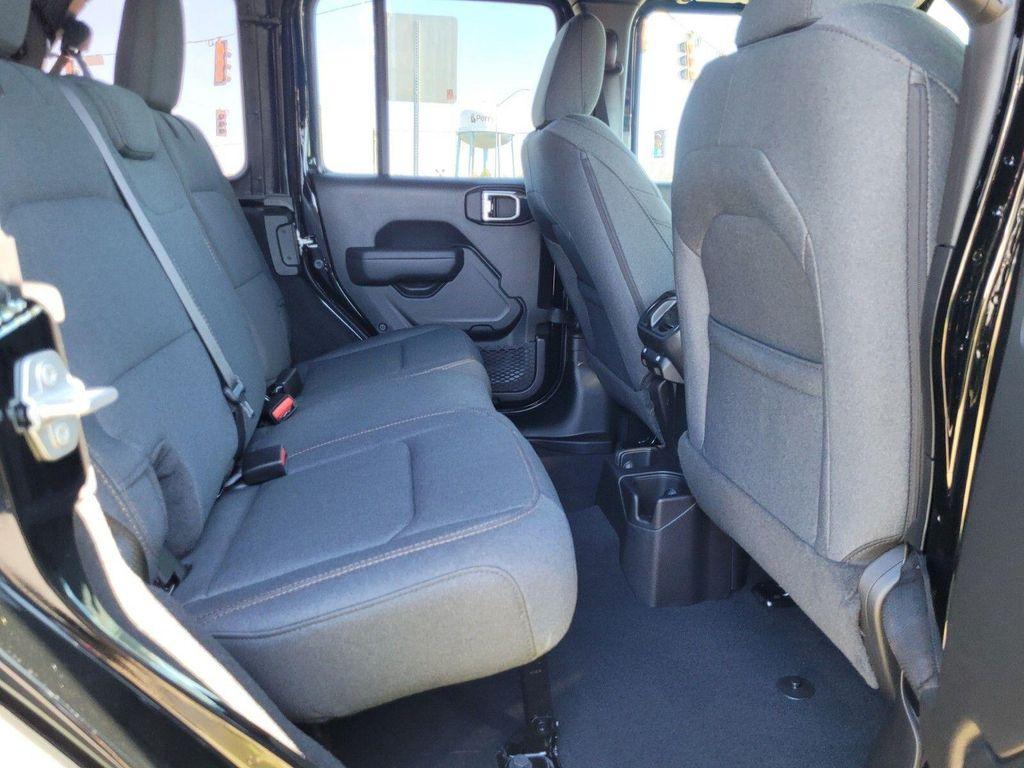 new 2026 Jeep Wrangler car, priced at $43,905