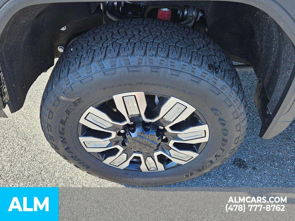 used 2024 GMC Sierra 2500 car, priced at $69,920