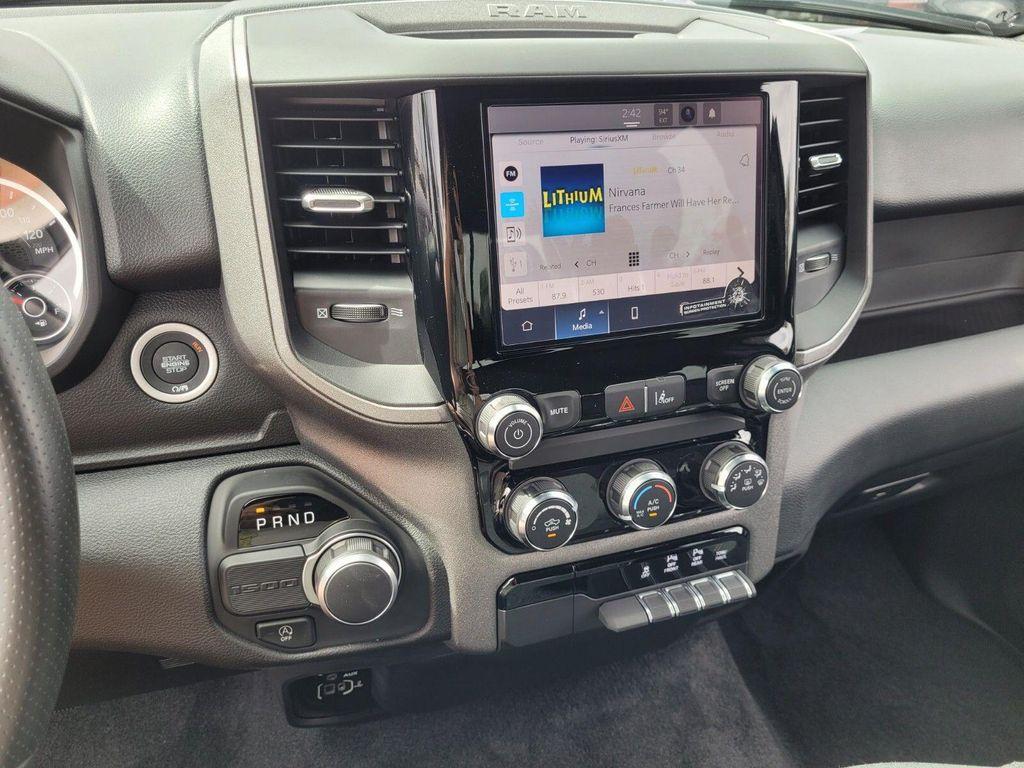 new 2025 Ram 1500 car, priced at $32,811