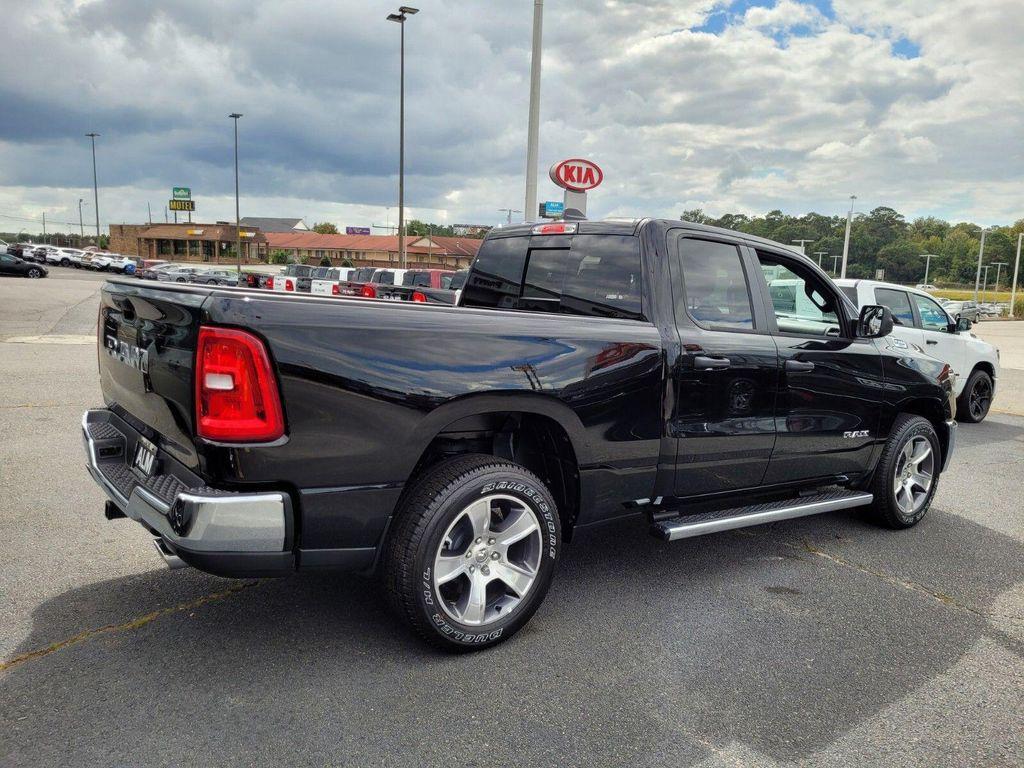 new 2025 Ram 1500 car, priced at $32,811