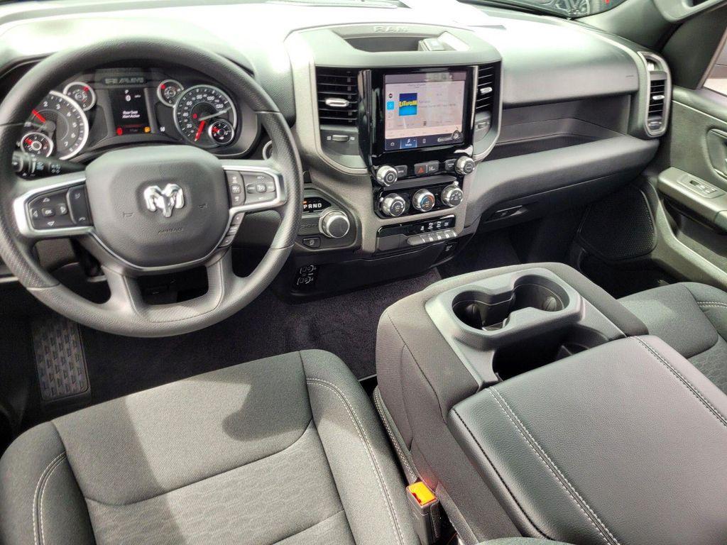 new 2025 Ram 1500 car, priced at $32,811