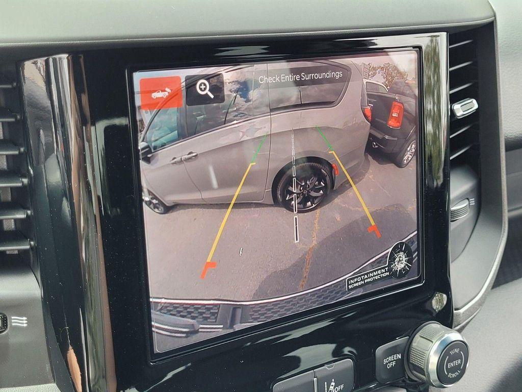 new 2025 Ram 1500 car, priced at $32,811