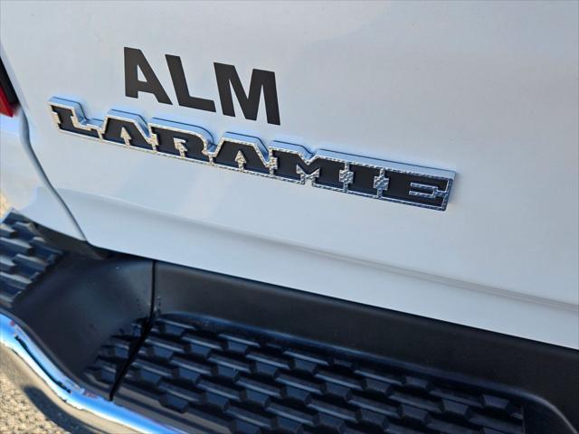 new 2025 Ram 1500 car, priced at $59,990