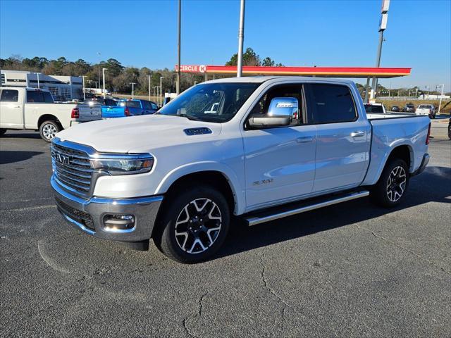 new 2025 Ram 1500 car, priced at $59,990