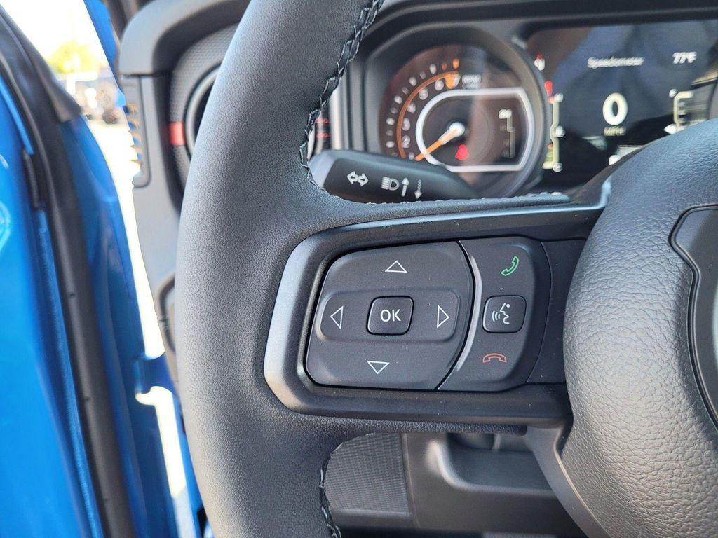 new 2025 Jeep Gladiator car, priced at $50,185