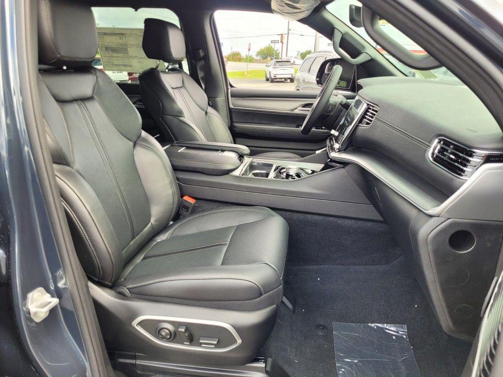 new 2025 Jeep Wagoneer car, priced at $62,580