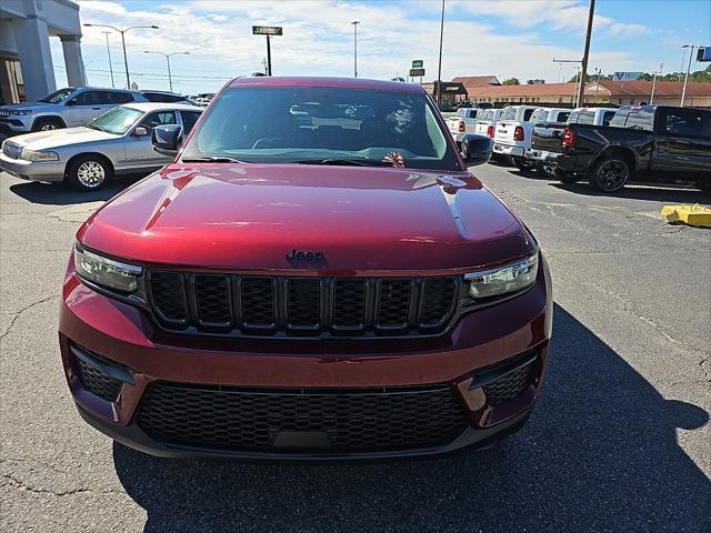 new 2024 Jeep Grand Cherokee car, priced at $40,066