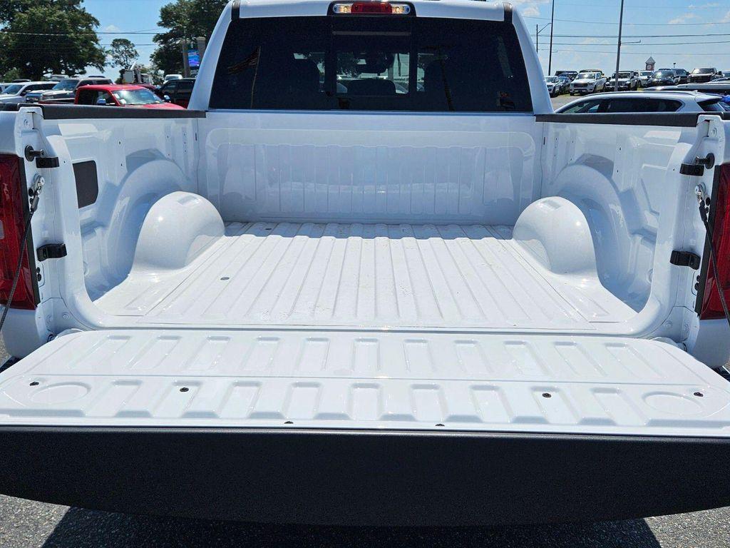 new 2025 Ram 1500 car, priced at $45,203