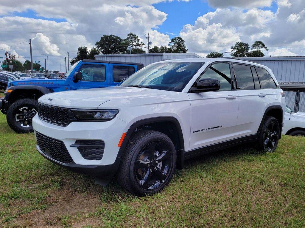 new 2025 Jeep Grand Cherokee car, priced at $34,955