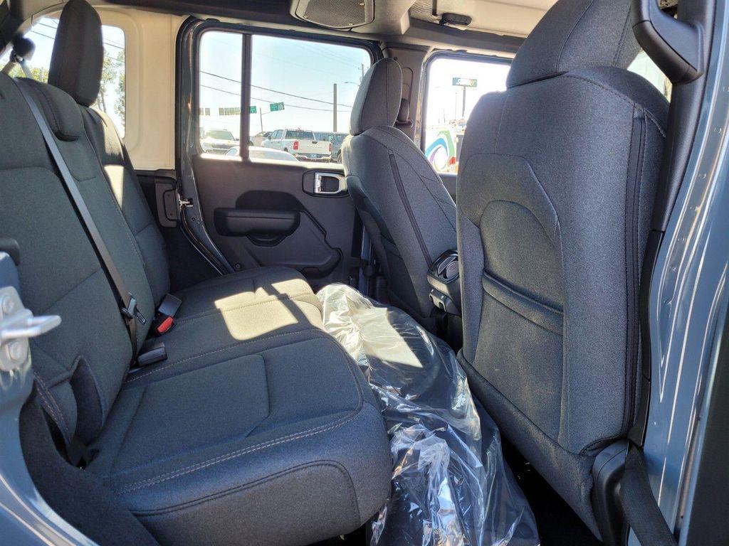 new 2026 Jeep Wrangler car, priced at $44,615