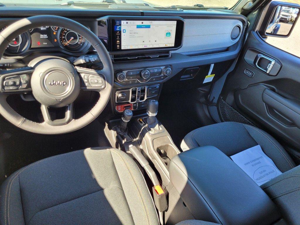 new 2026 Jeep Wrangler car, priced at $44,615