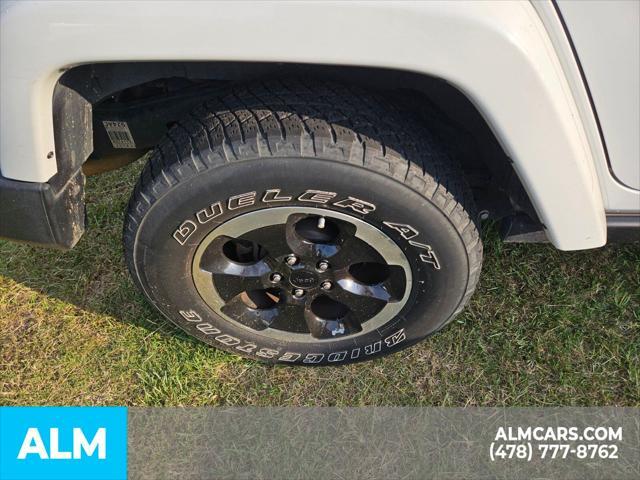used 2014 Jeep Wrangler Unlimited car, priced at $23,720