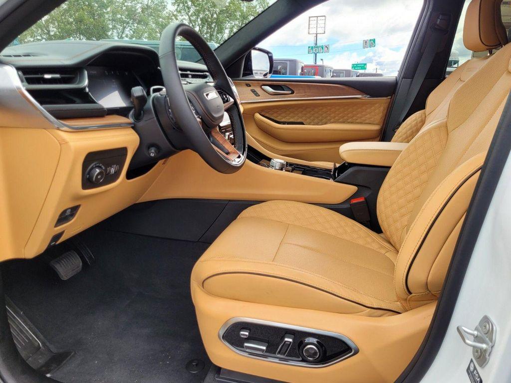 new 2025 Jeep Grand Cherokee L car, priced at $69,245