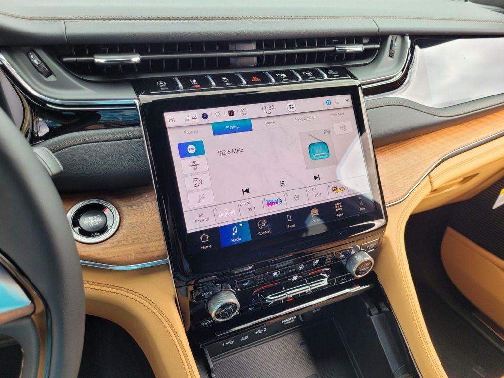 new 2025 Jeep Grand Cherokee L car, priced at $69,245