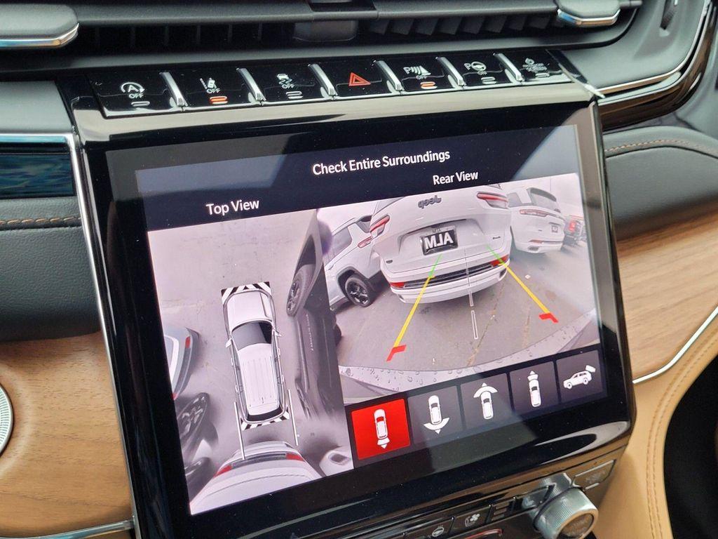 new 2025 Jeep Grand Cherokee L car, priced at $63,920