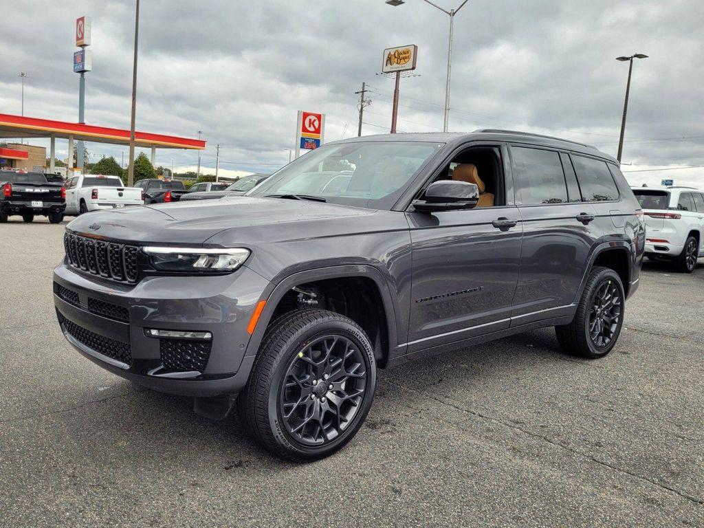 new 2025 Jeep Grand Cherokee L car, priced at $67,420