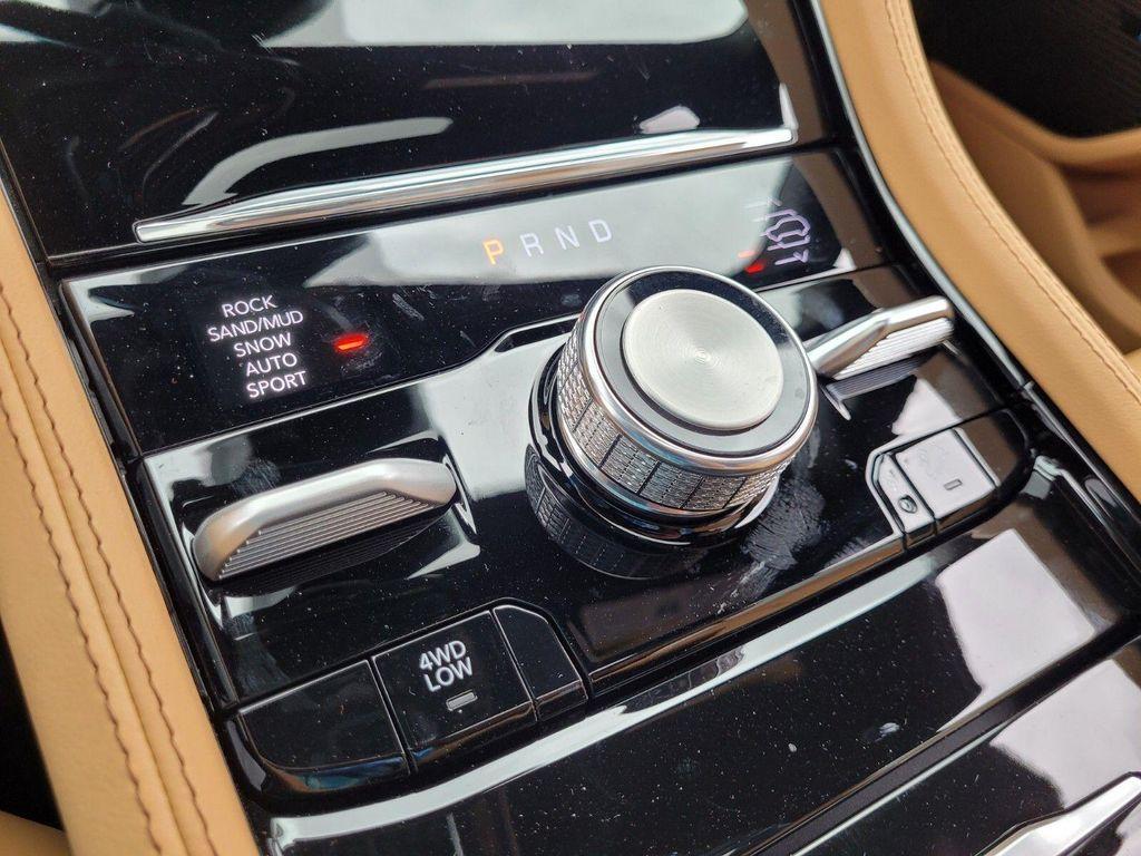 new 2025 Jeep Grand Cherokee L car, priced at $63,920