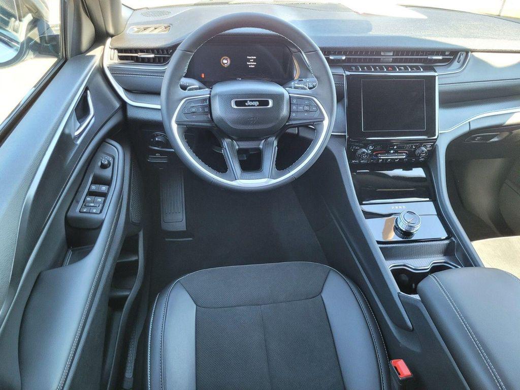 new 2025 Jeep Grand Cherokee L car, priced at $40,780