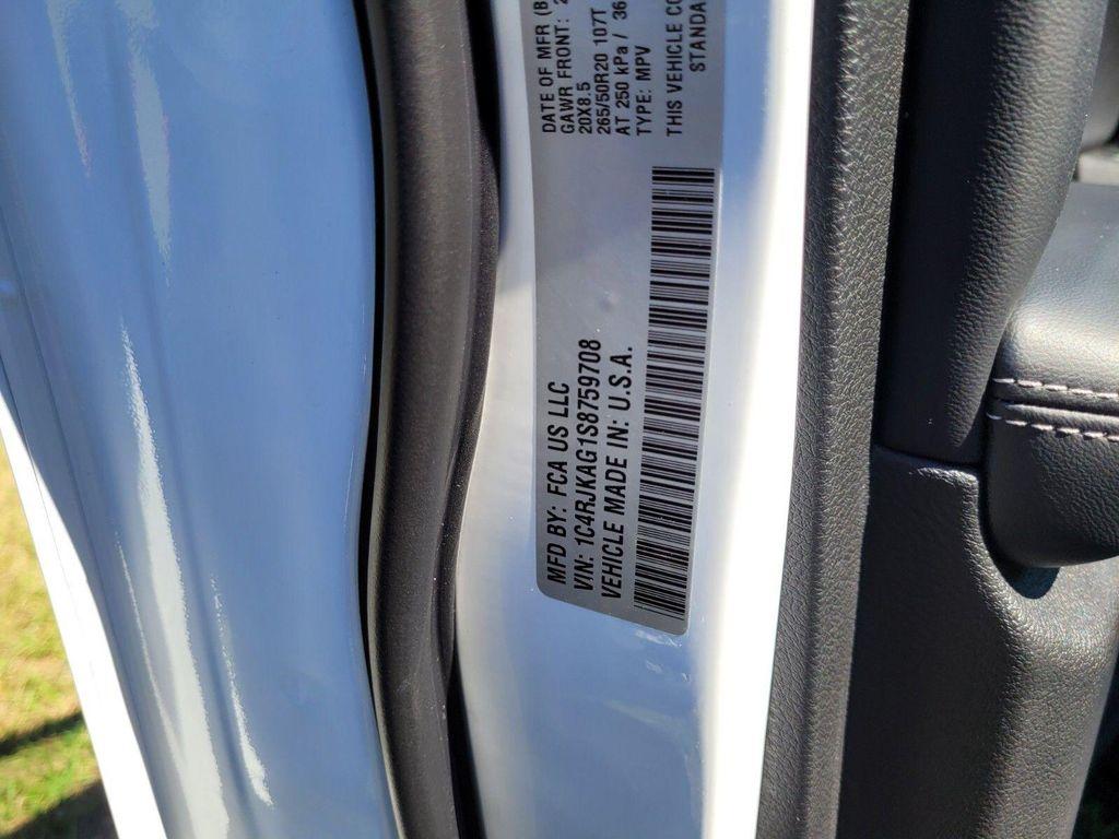 new 2025 Jeep Grand Cherokee L car, priced at $40,780