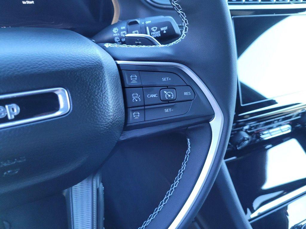 new 2025 Jeep Grand Cherokee L car, priced at $40,780