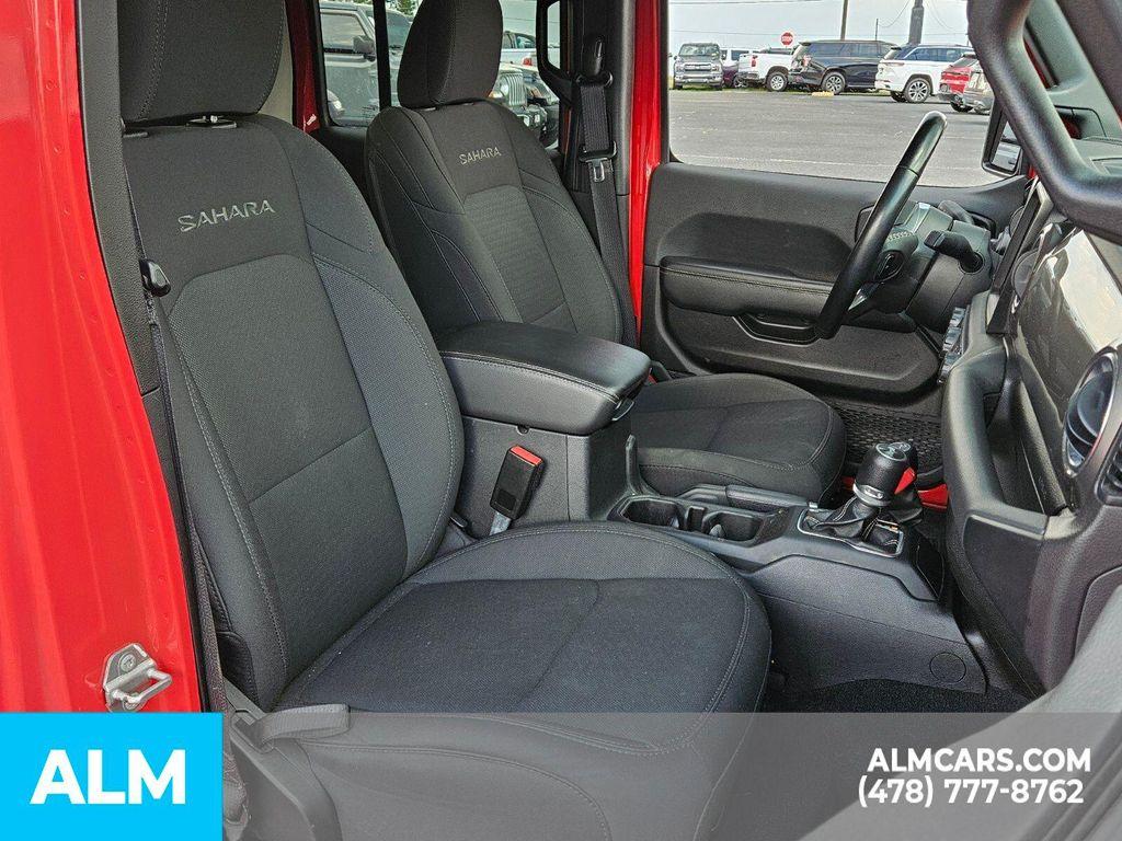 used 2021 Jeep Wrangler Unlimited car, priced at $28,770