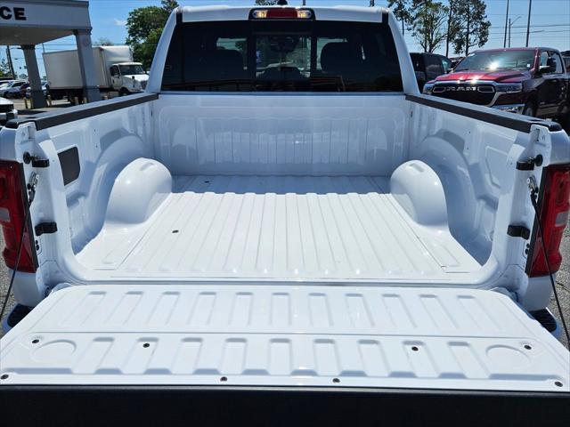 new 2025 Ram 1500 car, priced at $47,670