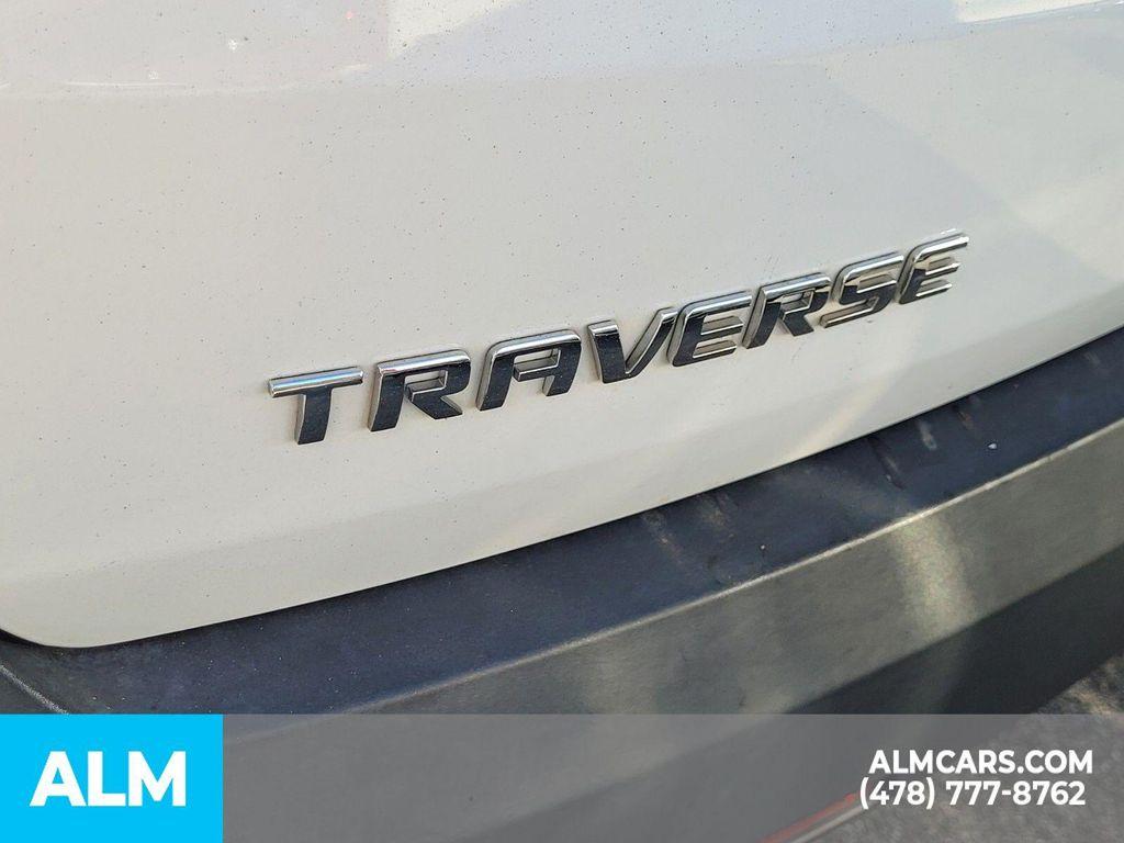 used 2021 Chevrolet Traverse car, priced at $24,920