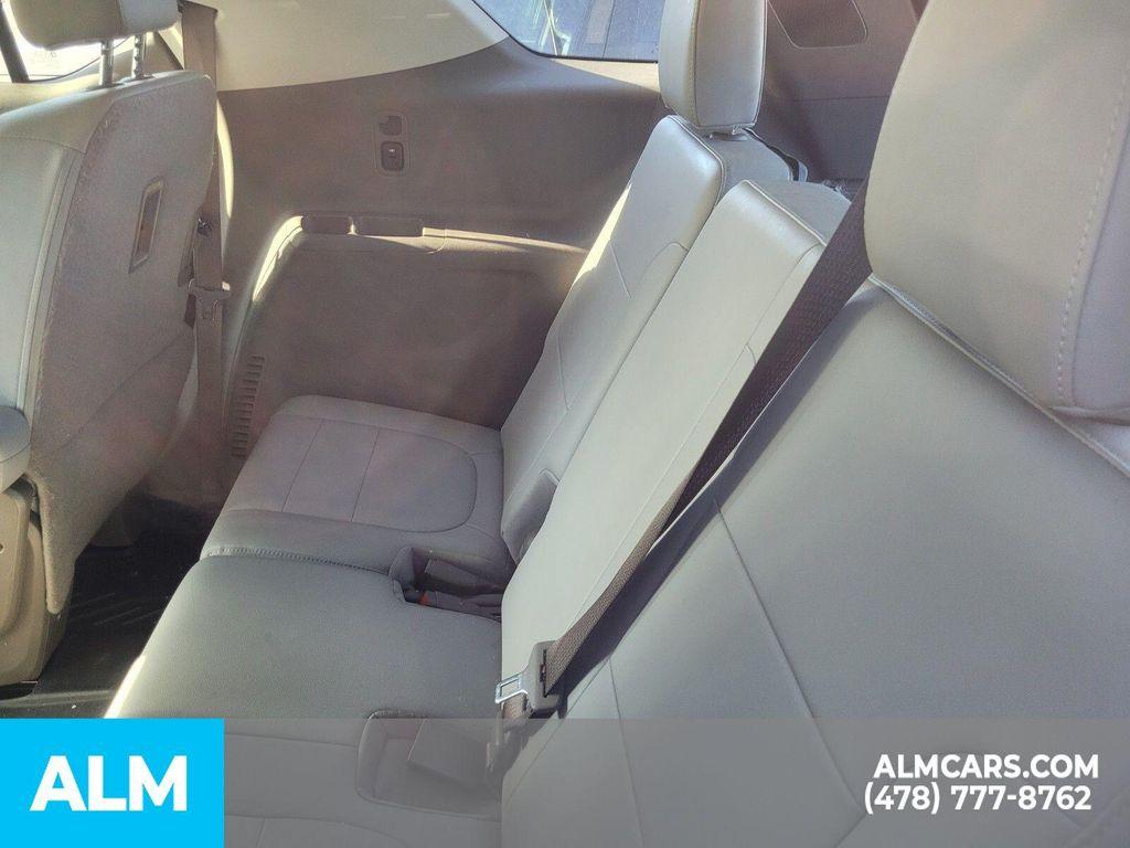 used 2021 Chevrolet Traverse car, priced at $24,920