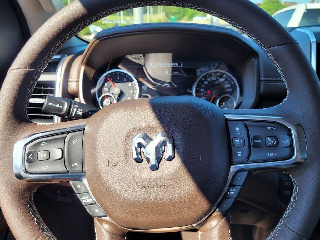 new 2025 Ram 1500 car, priced at $59,860