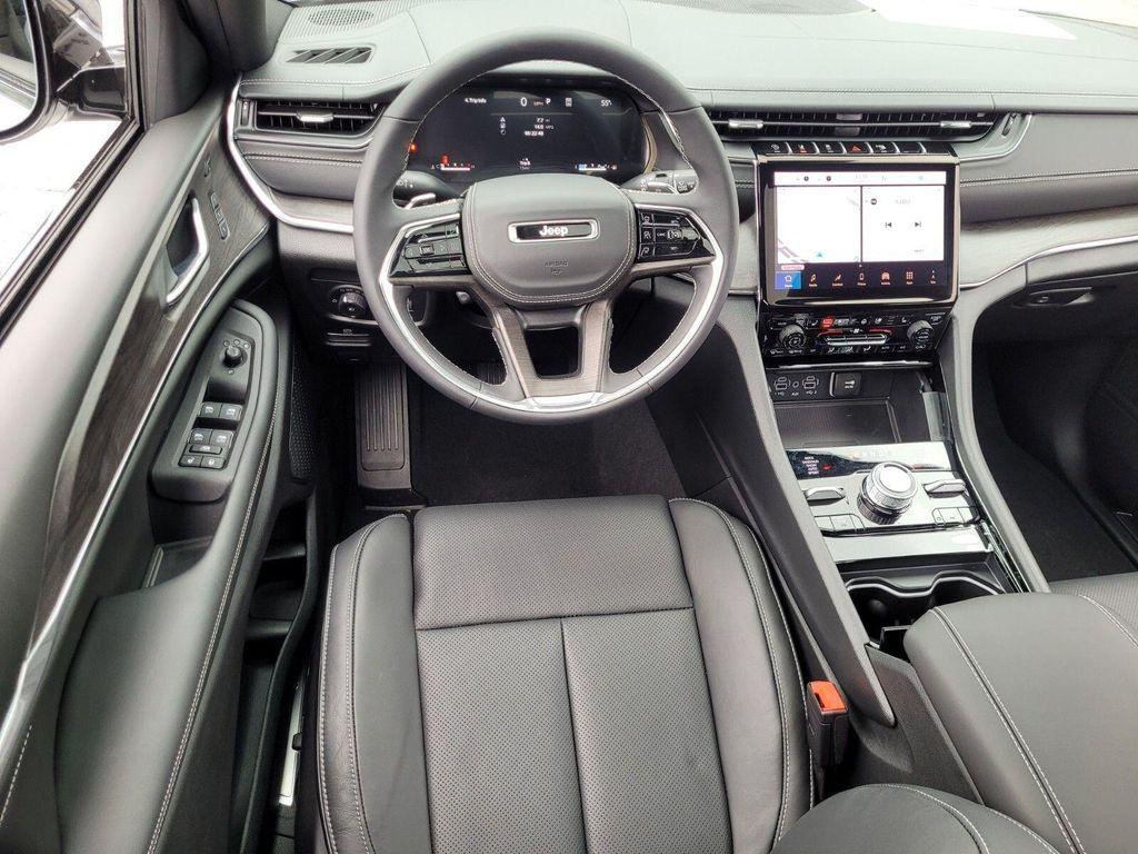 new 2025 Jeep Grand Cherokee L car, priced at $51,870