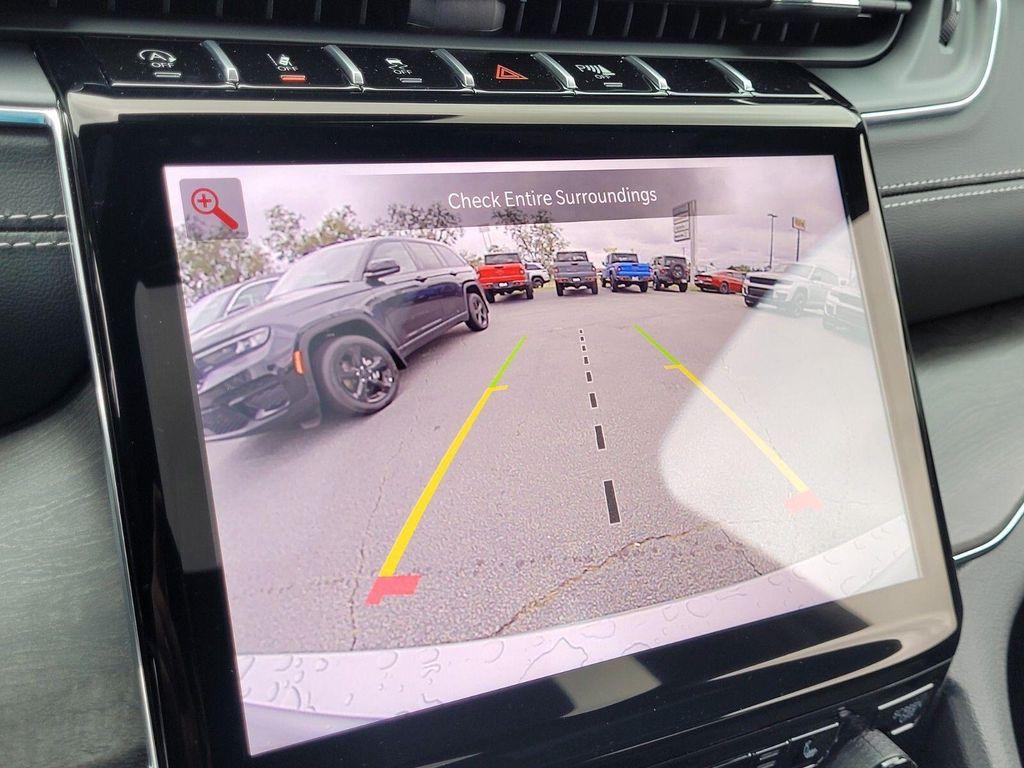 new 2025 Jeep Grand Cherokee L car, priced at $51,870