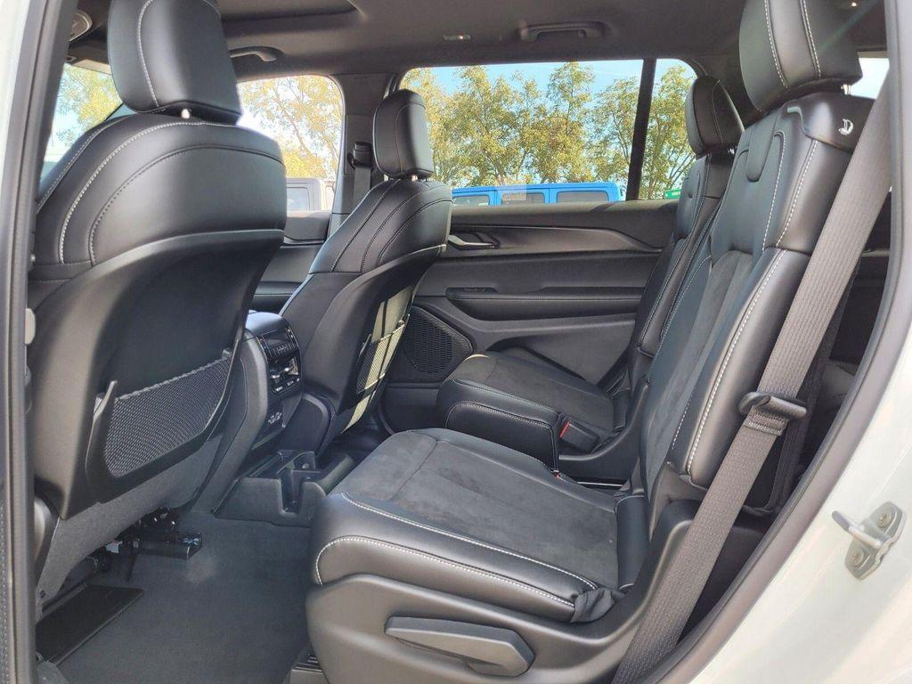 new 2025 Jeep Grand Cherokee L car, priced at $41,775
