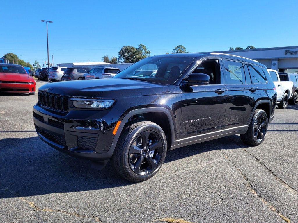 new 2025 Jeep Grand Cherokee L car, priced at $38,370