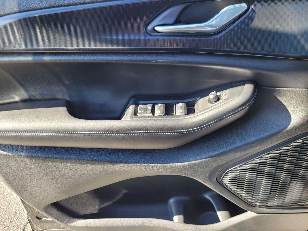 new 2025 Jeep Grand Cherokee L car, priced at $38,370