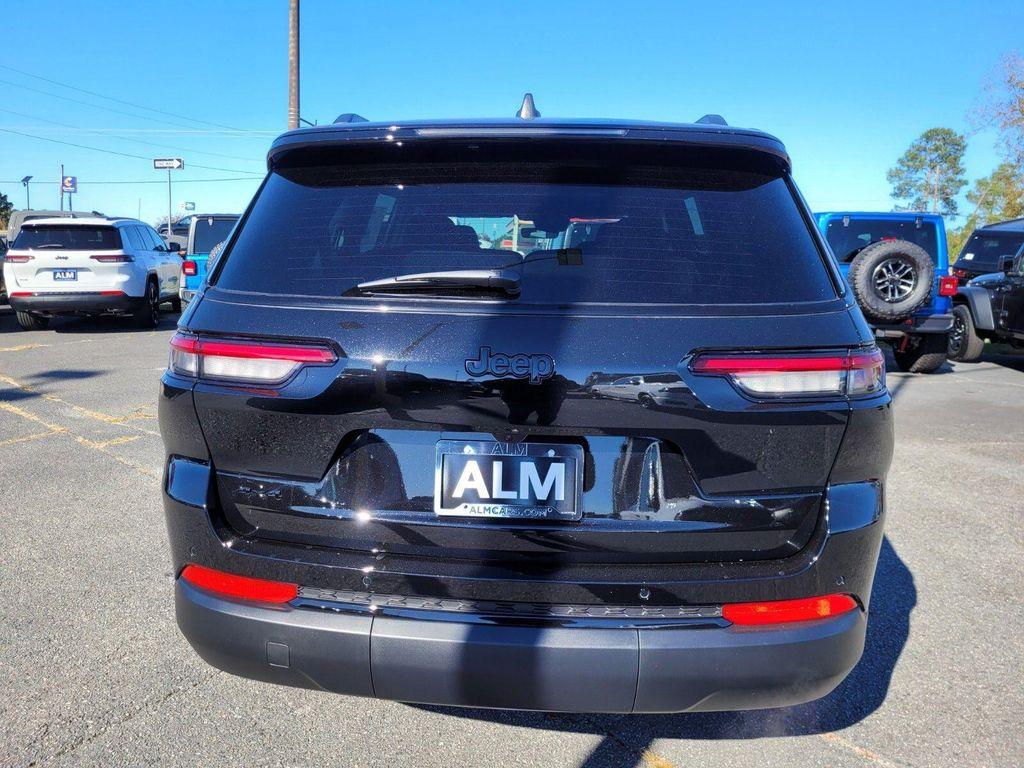 new 2025 Jeep Grand Cherokee L car, priced at $38,370