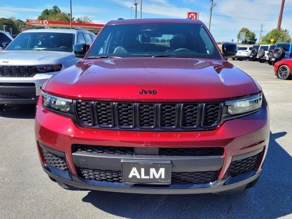 new 2025 Jeep Grand Cherokee L car, priced at $41,800