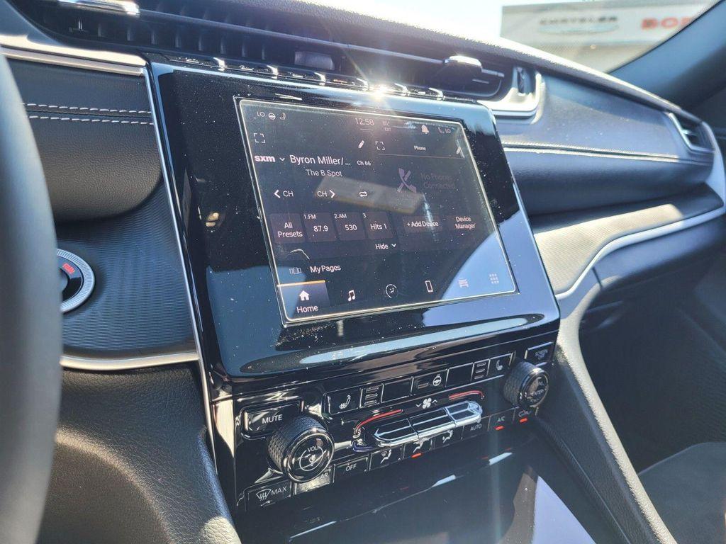 new 2025 Jeep Grand Cherokee L car, priced at $41,800