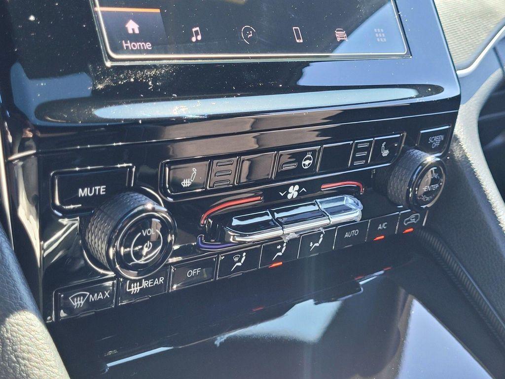 new 2025 Jeep Grand Cherokee L car, priced at $41,800