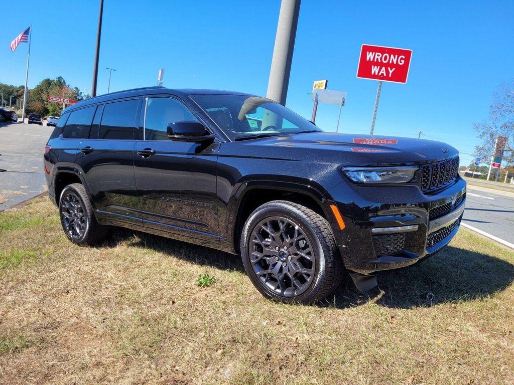 new 2025 Jeep Grand Cherokee L car, priced at $63,920