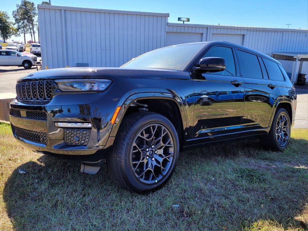 new 2025 Jeep Grand Cherokee L car, priced at $63,920