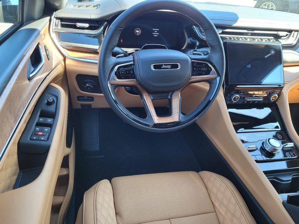 new 2025 Jeep Grand Cherokee L car, priced at $63,920